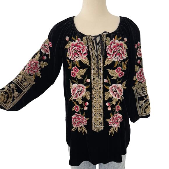 Johnny Was Leith Velvet Embroidered Top Tunic Blouse Black Floral S - Picture 1 of 11